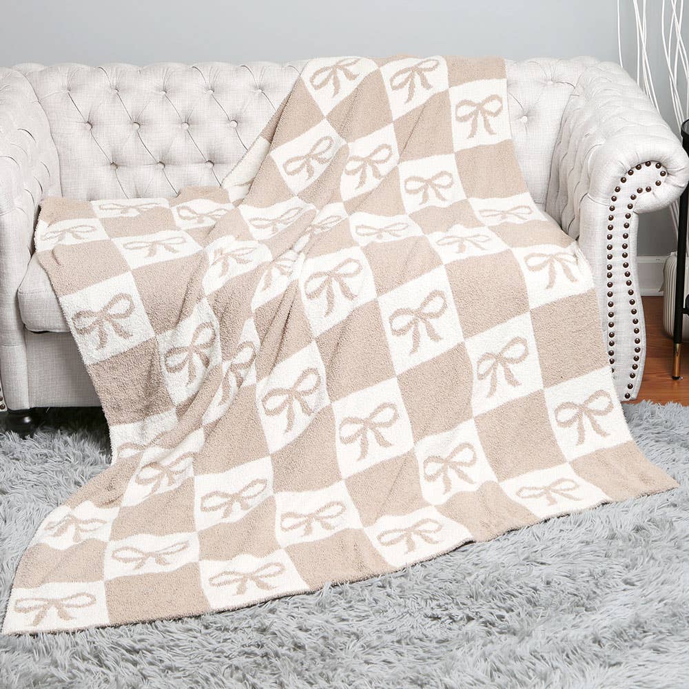 Checkered Bow Patterned Reversible Throw Blanket