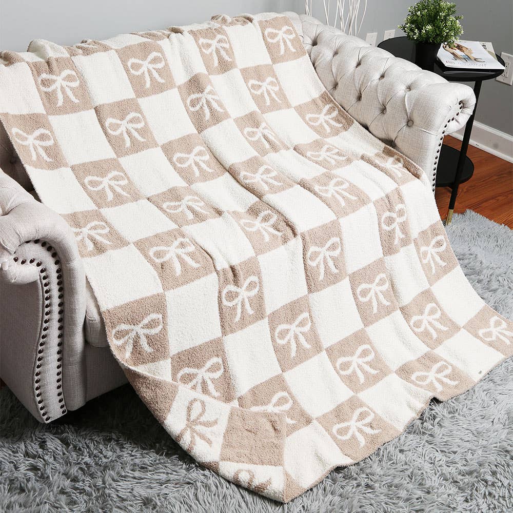 Checkered Bow Patterned Reversible Throw Blanket