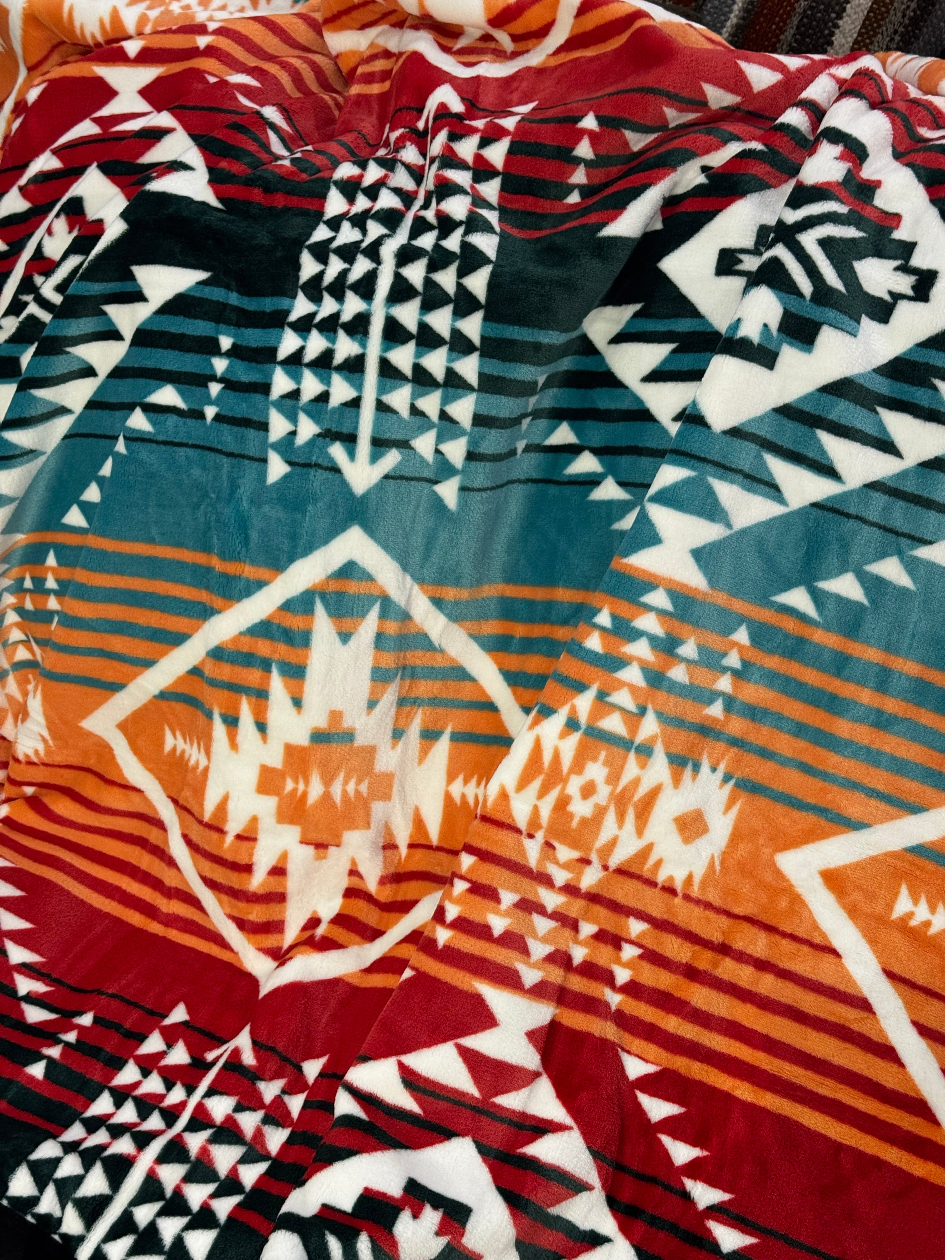 Mia twin fleece blanket