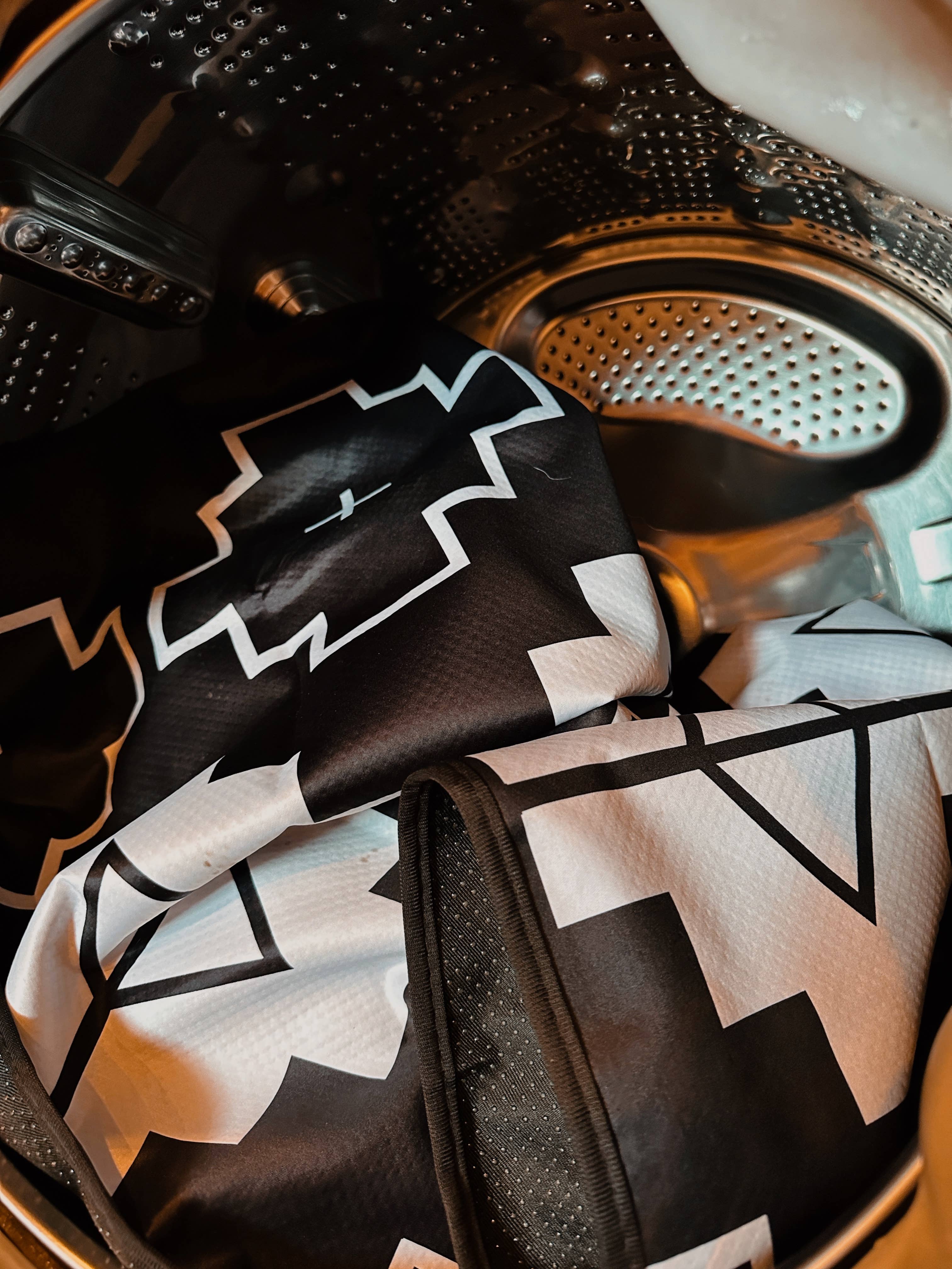 NEW! SPLAT MAT - BLACK - for High Chairs + Play Time Messes