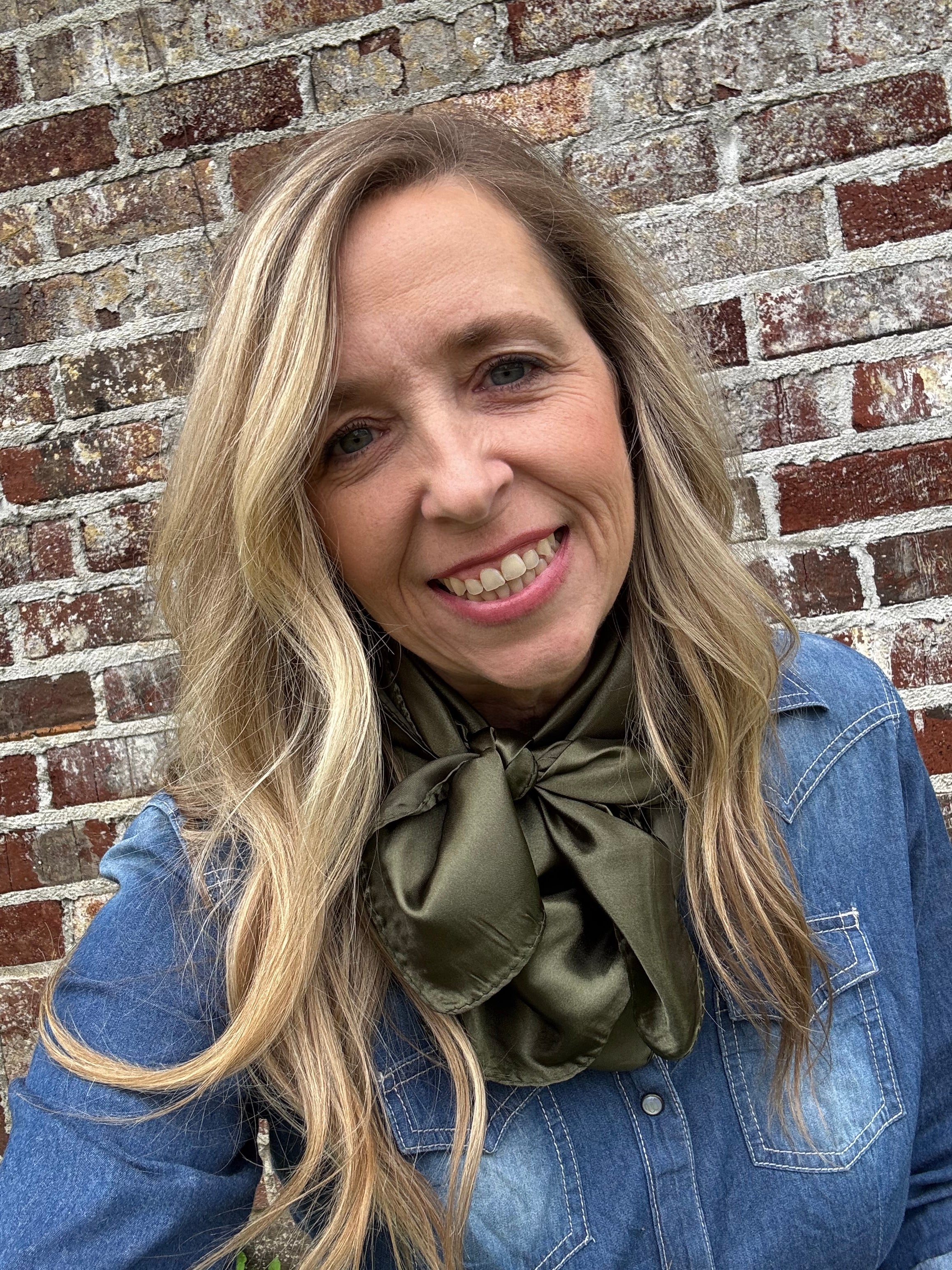 35X35"  Solid Olive Green Wild Rag / Scarf