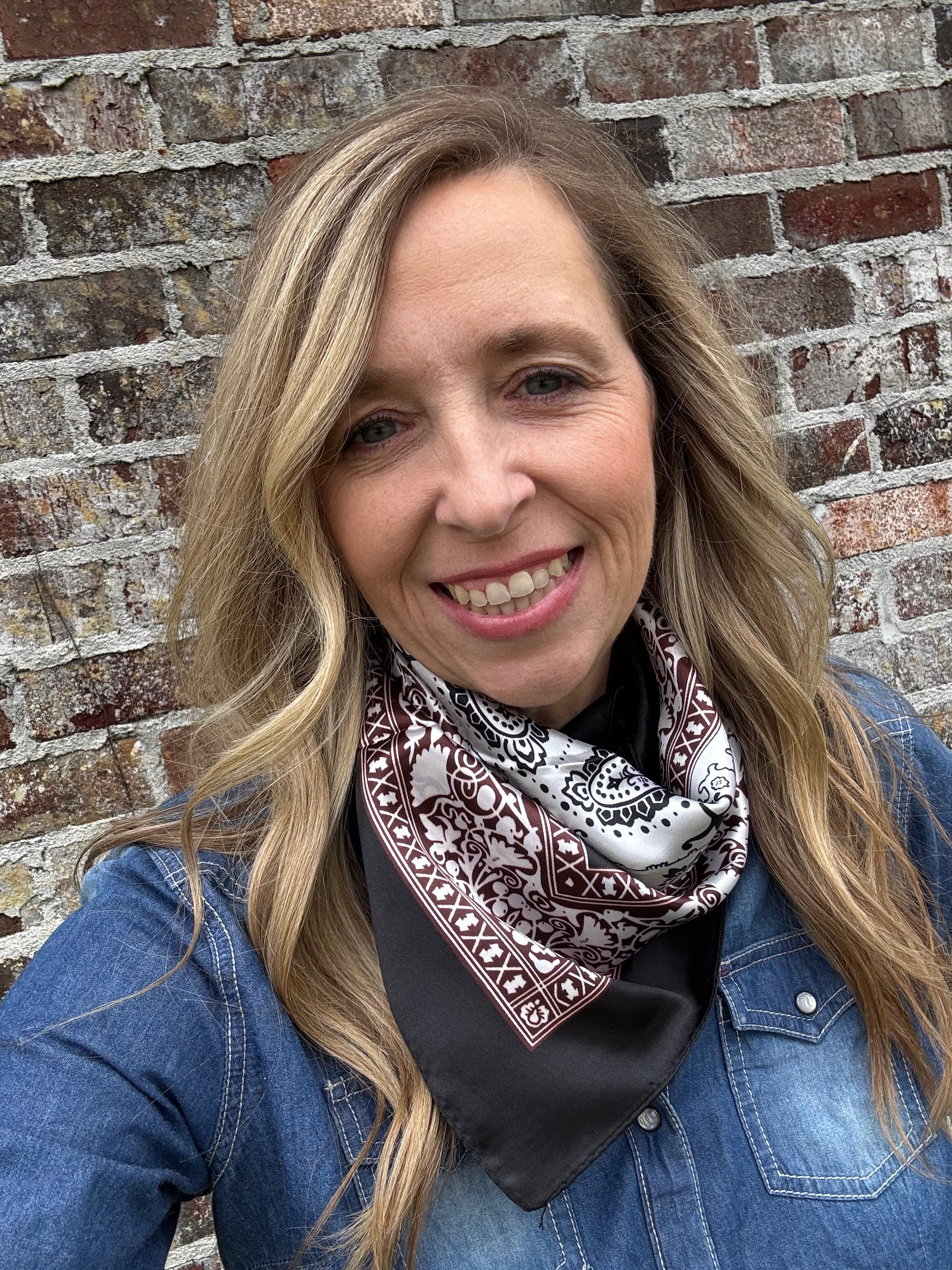 35X35" Two Tone Black Paisley Wild Rag / Scarf