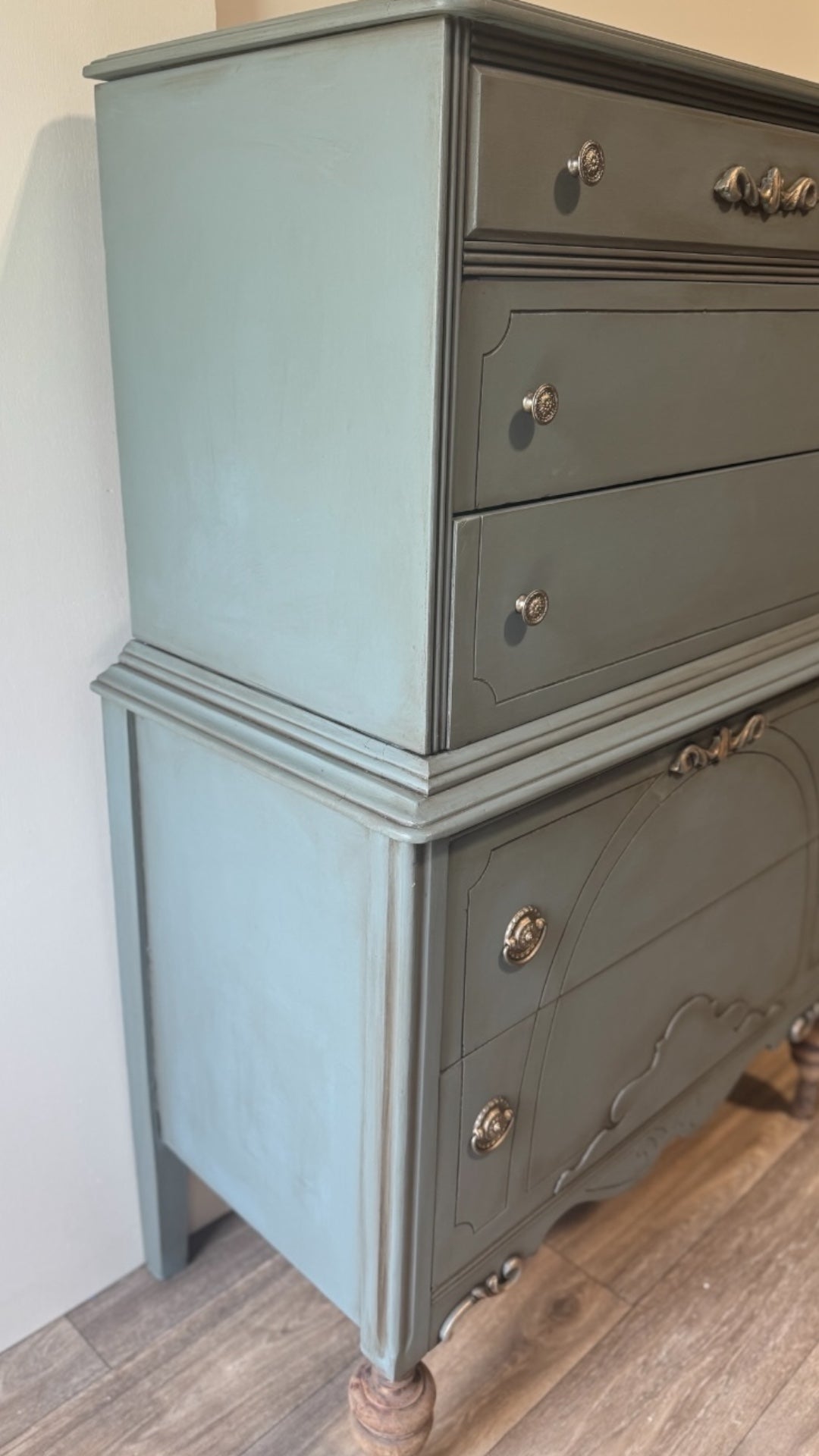 Vintage French Chateau Chest of Drawers