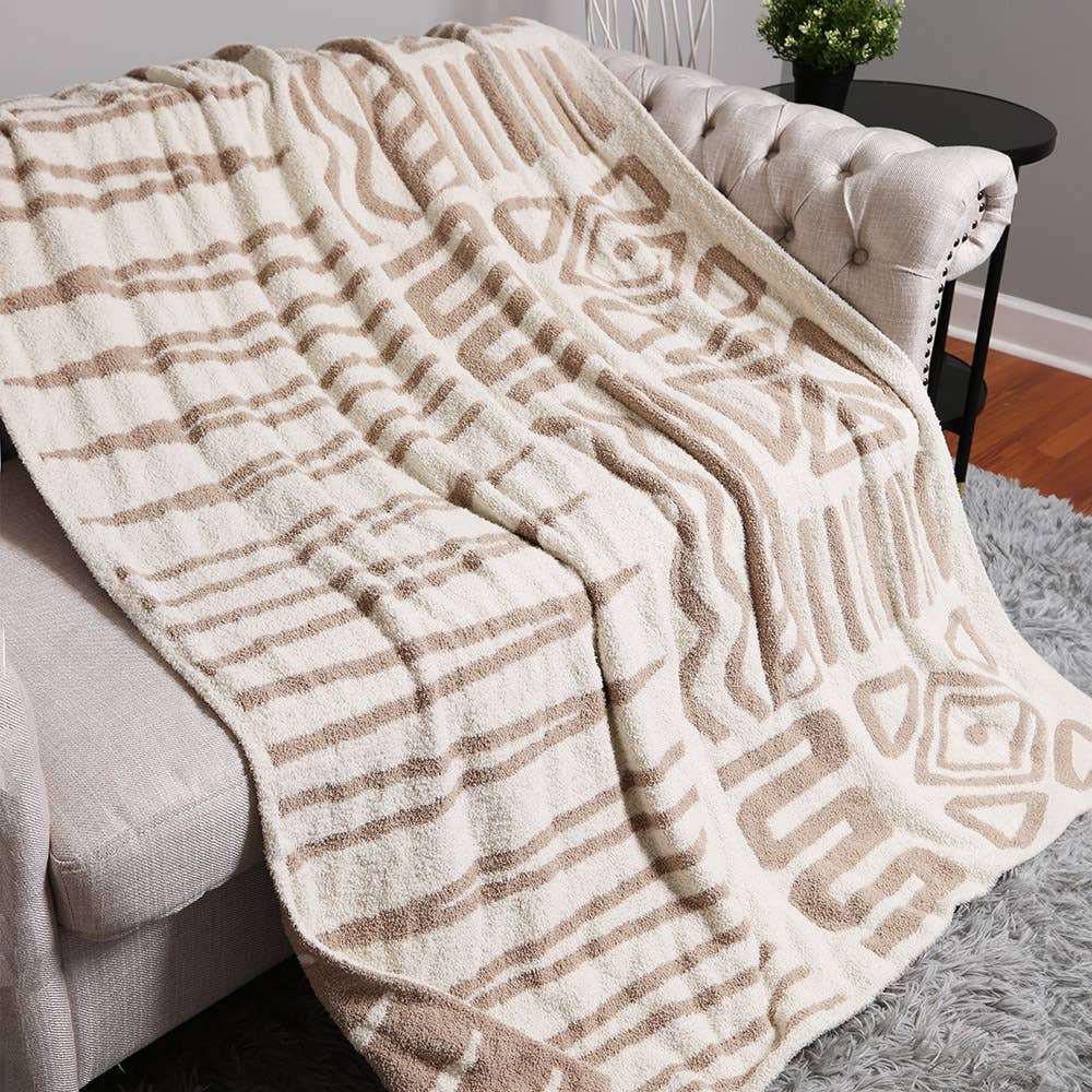 Aztec Patterned Reversible Throw Blanket