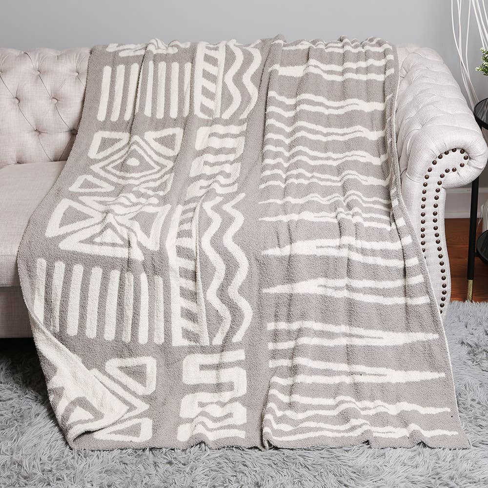Aztec Patterned Reversible Throw Blanket