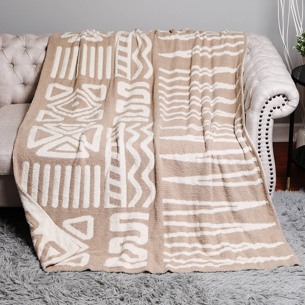 Aztec Patterned Reversible Throw Blanket